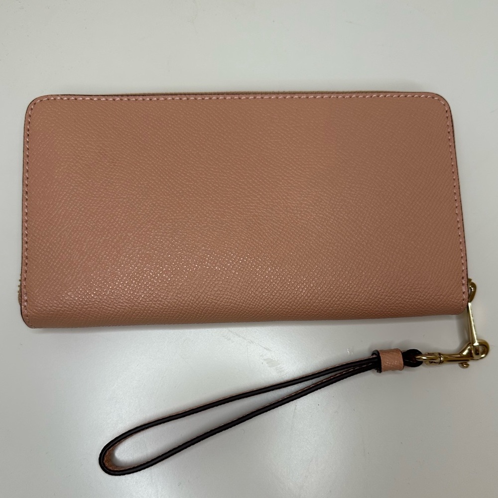 Coach Shell Pink Clutch/Wristlet - Picture 5 of 6